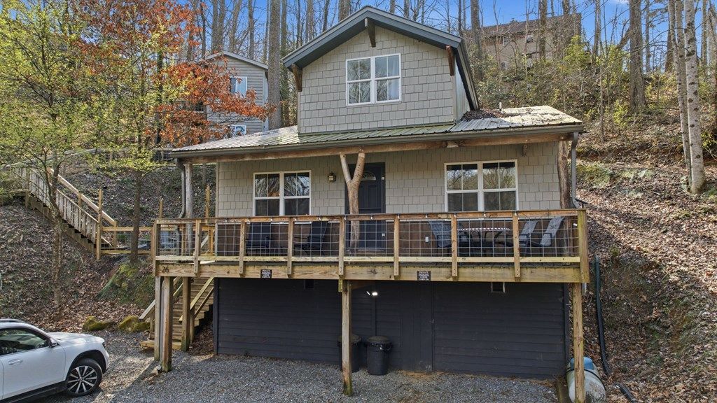 Photo of 26/30 Yodelers Holler, Bryson City, NC 28713 (MLS # 26046696)