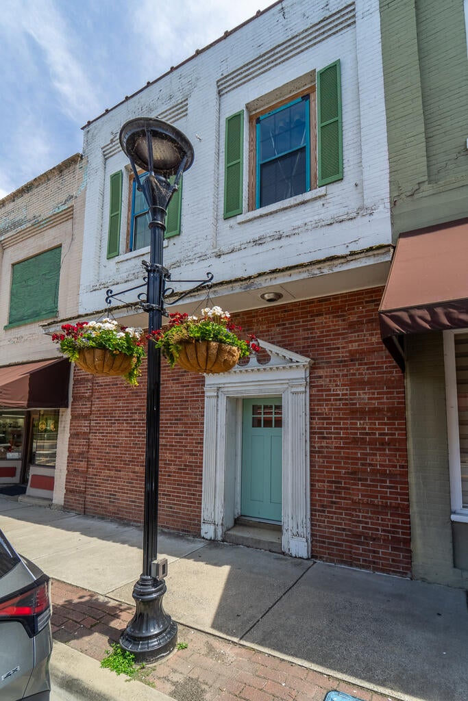 Photo of 28 Everett Street, Bryson City, NC 28713 (MLS # 26048307)