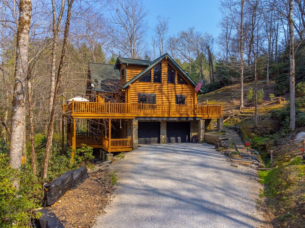 Photo of 91 Double Springs Drive, Almond, NC 28702 (MLS # 26046968)