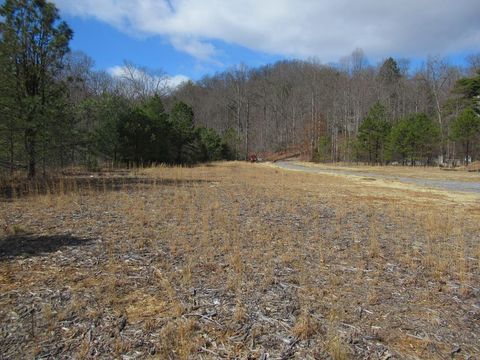 Photo of 00 Mountain View Villas Rd, Franklin, NC 28734 (MLS # 26046583)