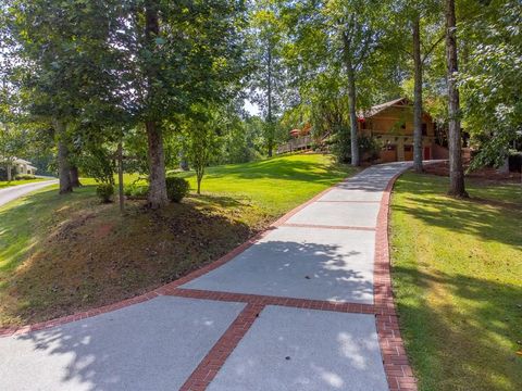 Photo of 34 Shane Laughter Road, Robbinsville (Graham), NC 28771 (MLS # 26042079)