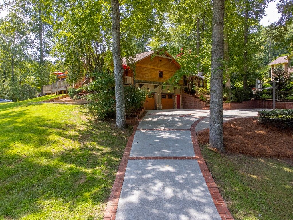 Photo of 34 Shane Laughter Road, Robbinsville (Graham), NC 28771 (MLS # 26042079)