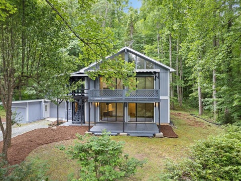 Photo of 80 Merrie Way, Waynesville, NC 28786 (MLS # 26047946)