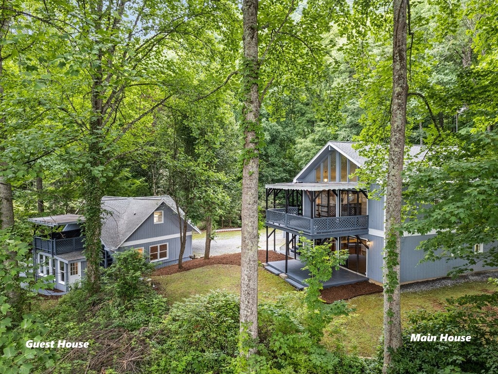 Photo of 80 Merrie Way, Waynesville, NC 28786 (MLS # 26047946)