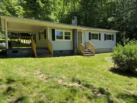 Photo of 3824 Hanging Dog Rd, Murphy, NC 28906 (MLS # 26047385)