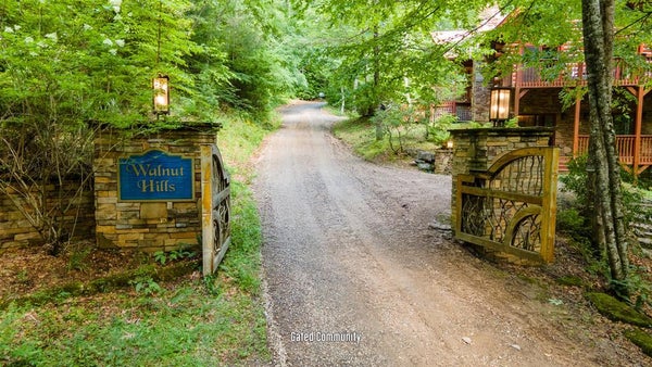 BELLAVISTA LN, FRANKLIN, NC 28734 - Image 6eb3707a11b6f111befd7d3ff5acceda/3594331300