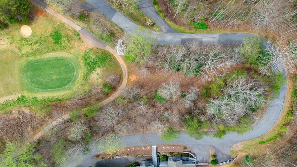 Photo of 72 Silverado Trail, Whittier, NC 28789 (MLS # 26046800)