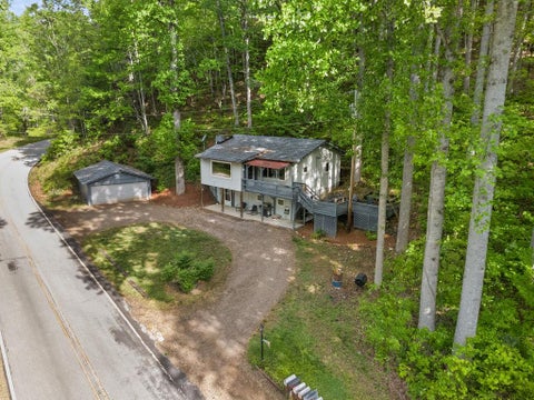 Photo of 4187 W Old Murphy Rd, Franklin, NC 28734 (MLS # 26047616)