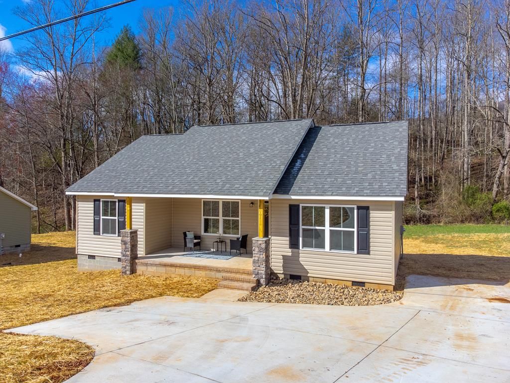 Photo of 141 Speedwell Baptist Church Road, Cullowhee, NC 28723 (MLS # 26041550)