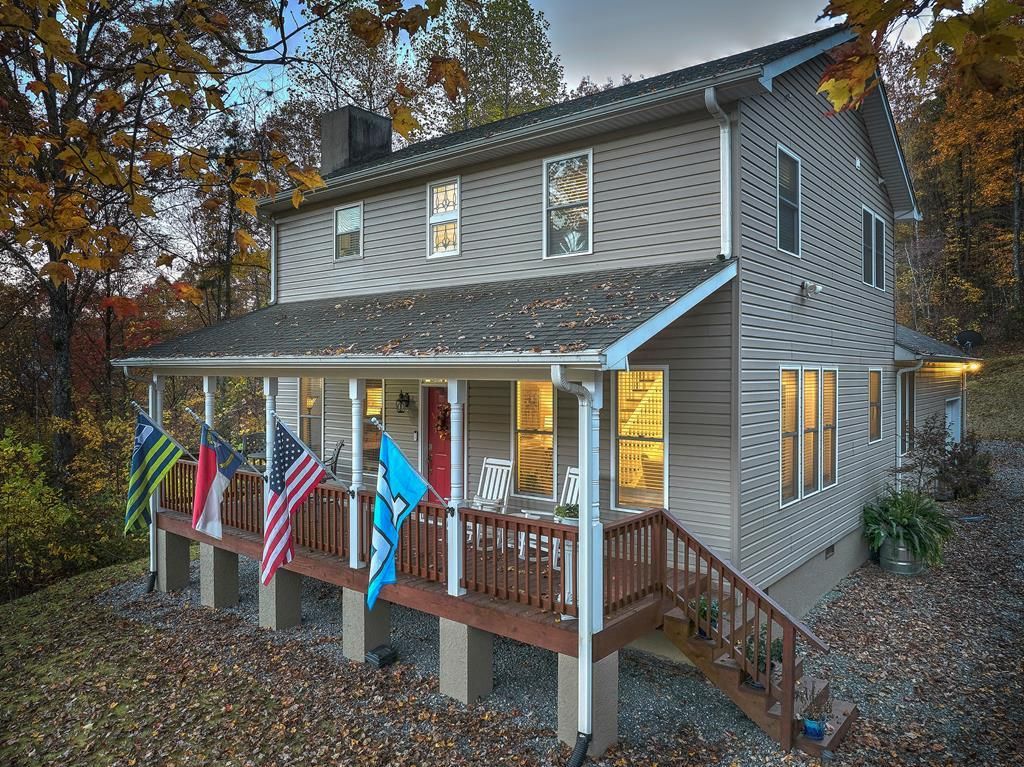 Photo of 1333 Pigeon Creek, Bryson City, NC 28713 (MLS # 26039458)