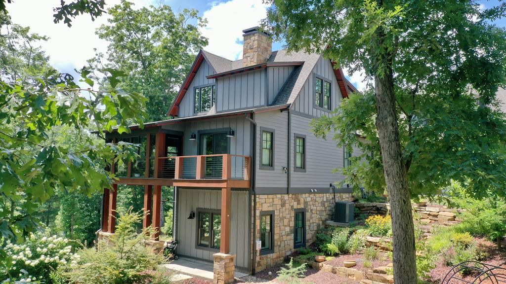 Photo of 117 Amberleaf Way, Cullowhee, NC 28723 (MLS # 26046617)