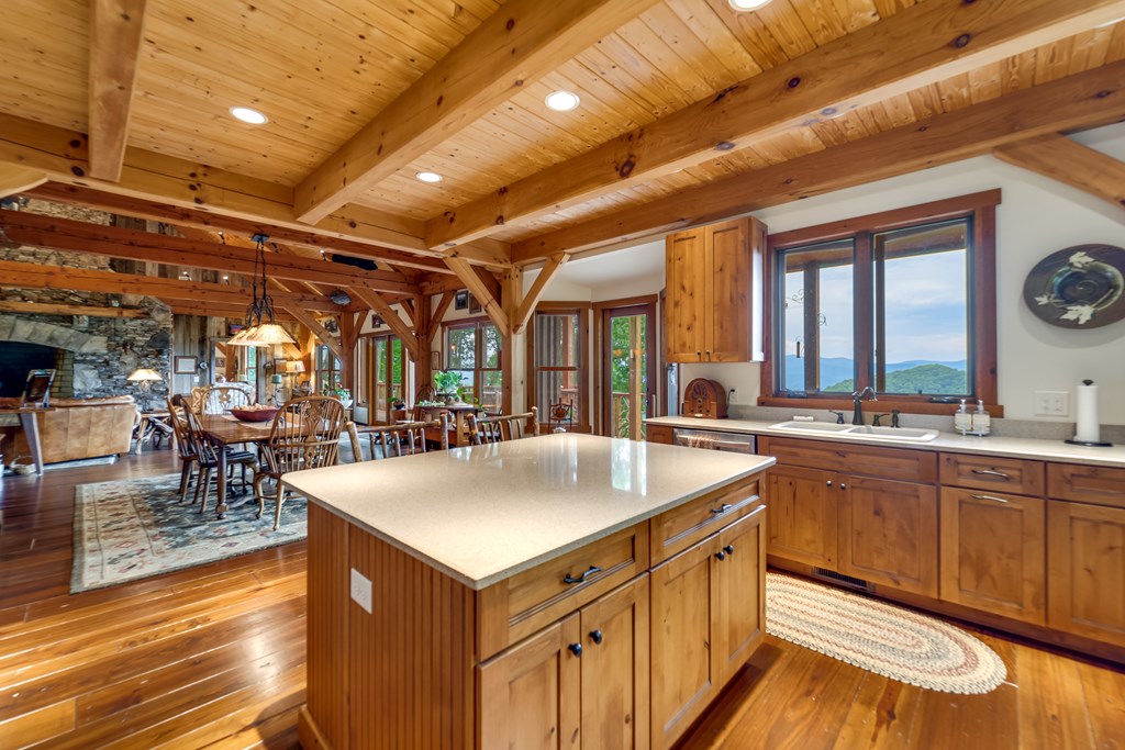 Franklin, North Carolina, 28734, United States, 3 Bedrooms Bedrooms, ,5 BathroomsBathrooms,Residential,Active,2043448