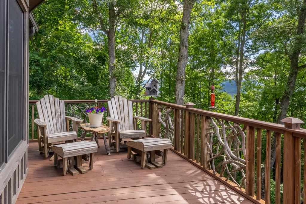 Franklin, North Carolina, 28734, United States, 3 Bedrooms Bedrooms, ,5 BathroomsBathrooms,Residential,Active,2043448