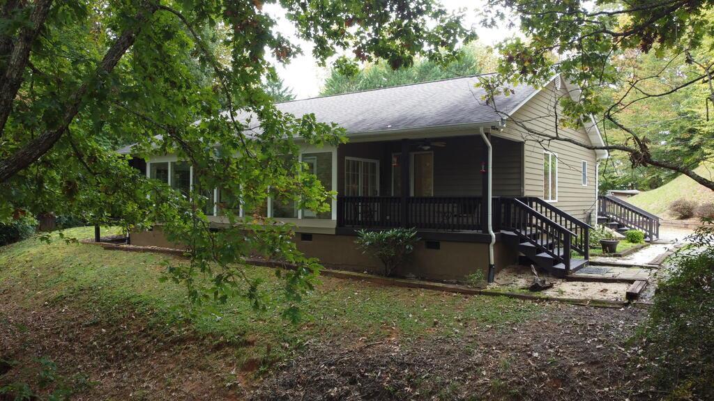 Photo of 177 Natural Trail, Sylva, NC 28779 (MLS # 26048758)