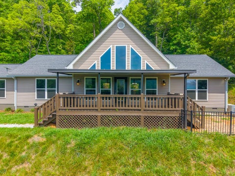 Photo of 283 Tallent Cove Road, Franklin, NC 28734 (MLS # 26047414)