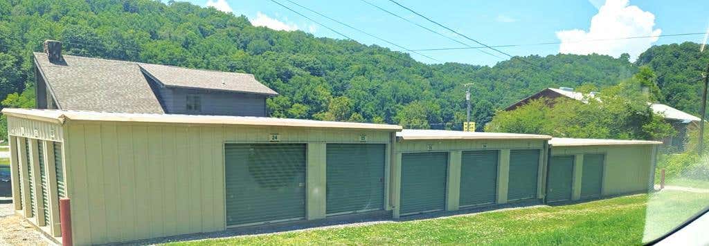 Photo of 15 Black Wolf Rdg, Whittier, NC 28789 (MLS # 26047814)