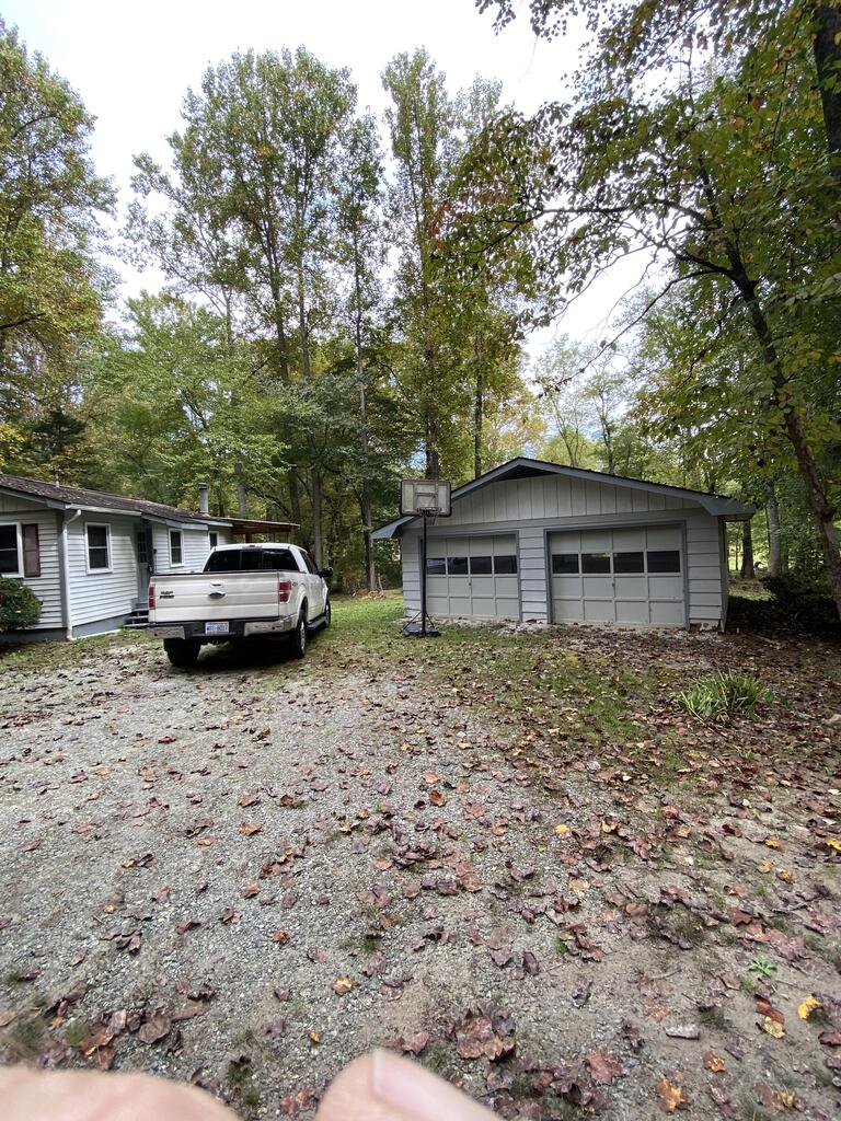 787 Coweeta Lake Circle