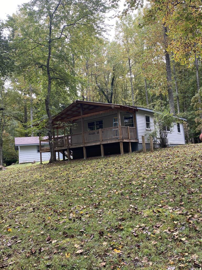 787 Coweeta Lake Circle