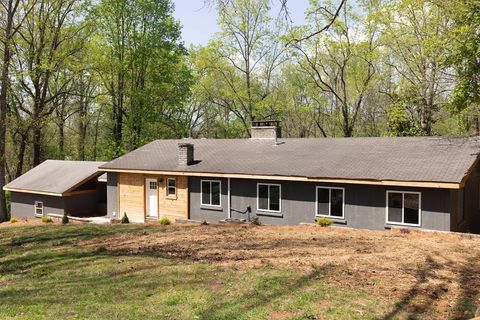Photo of 85 Arlington Extension, Bryson City, NC 28713 (MLS # 26047047)