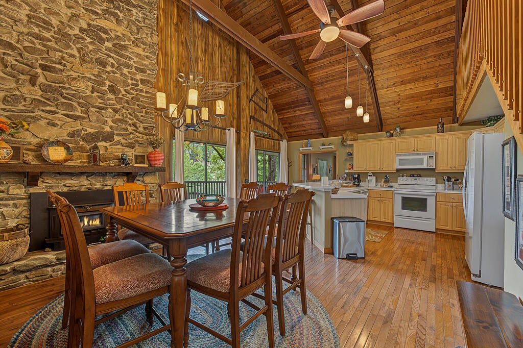 Photo of 753 Tobacco Branch, Almond, NC 28702 (MLS # 26048558)
