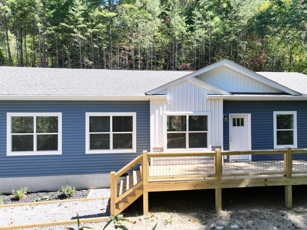 Photo of 24 Green Burch Drive, Bryson City, NC 28713 (MLS # 26048193)