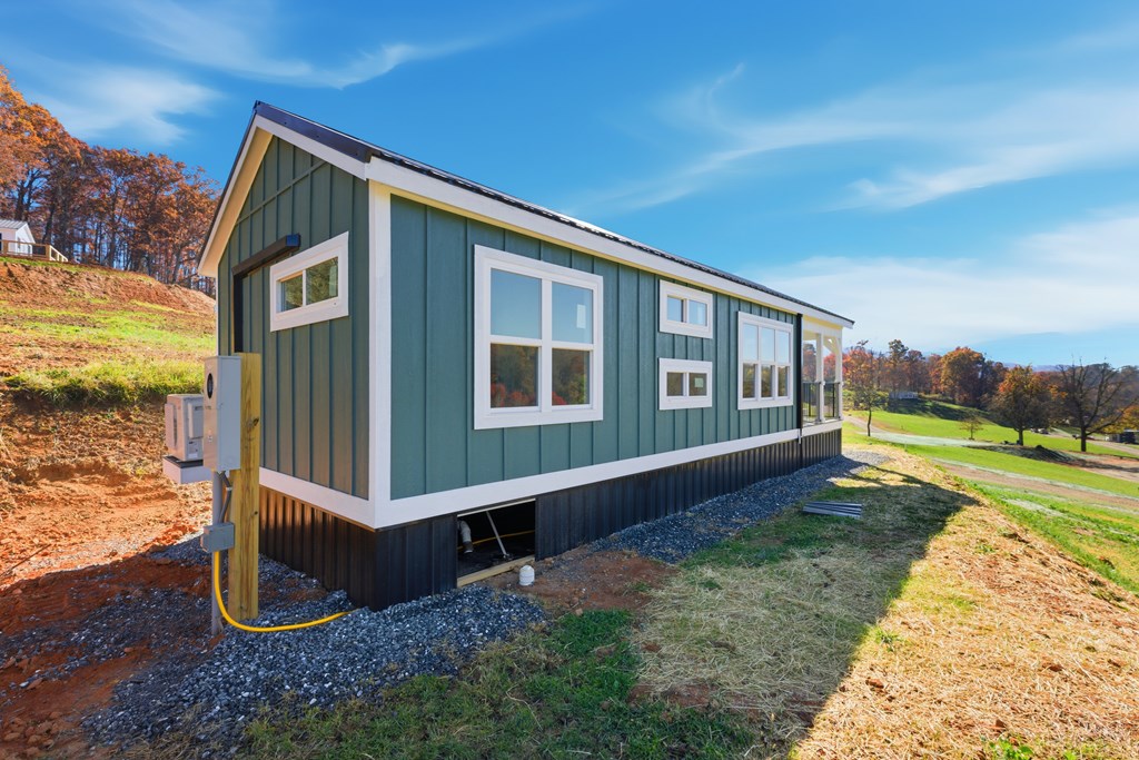 527 Saunders Rd. Lot #2