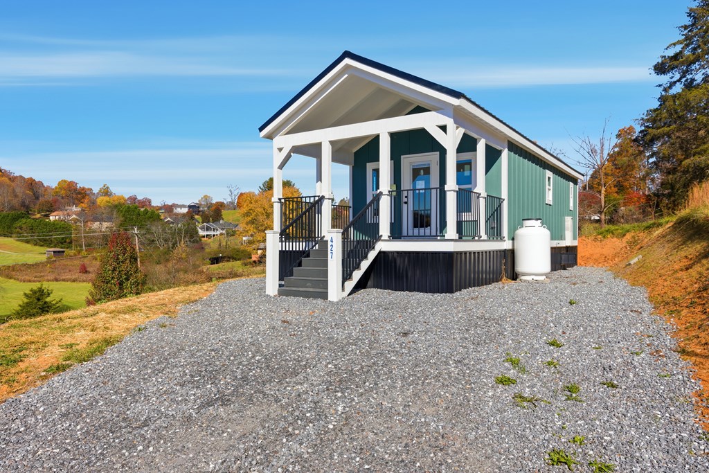 527 Saunders Rd. Lot #2
