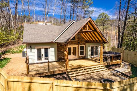 Photo of 79 Abbey View Rd, Bryson City, NC 28713 (MLS # 26042068)