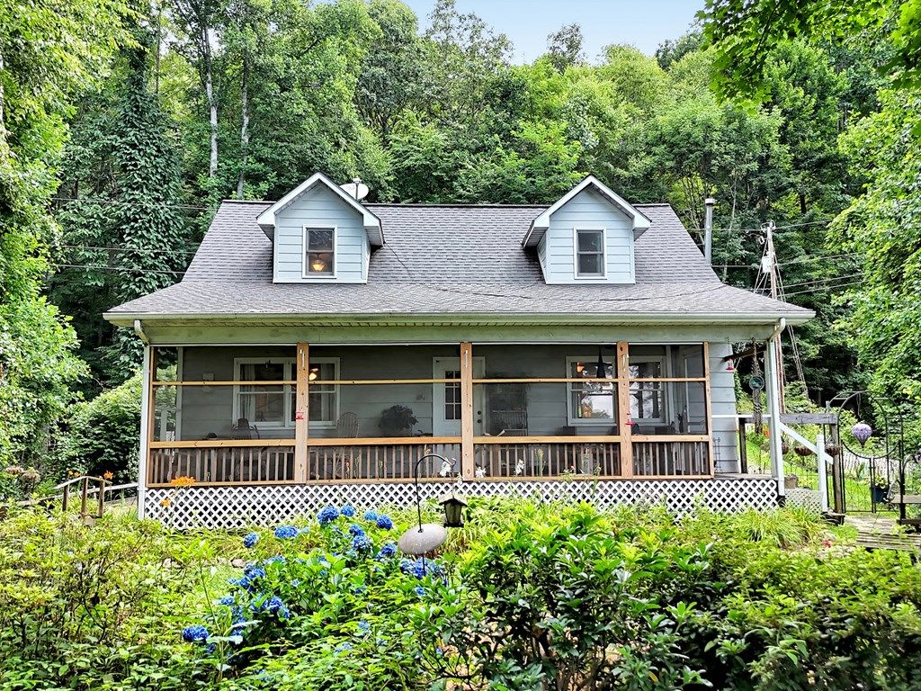 Photo of 73 Hoot Owl Hollow, Sylva, NC 28779 (MLS # 26041673)