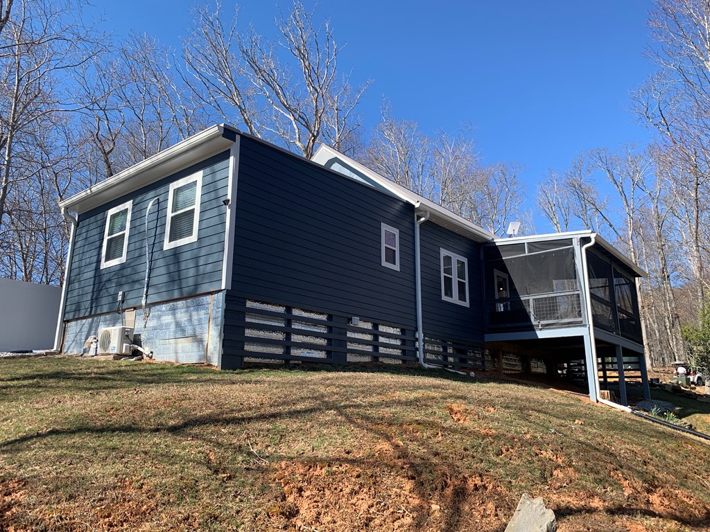 Bryson City, North Carolina 28713, United States, 1 Bedroom Bedrooms, ,1 BathroomBathrooms,Residential,Active,95349