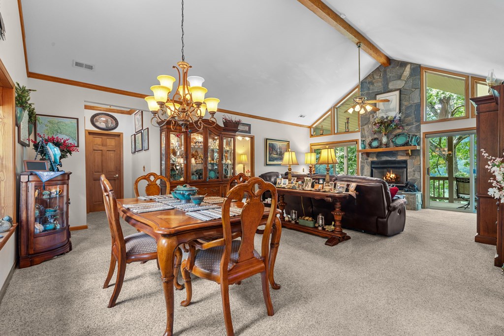 Whittier, North Carolina 28789, United States, 2 Bedrooms Bedrooms, ,2 BathroomsBathrooms,Residential,Active,179443