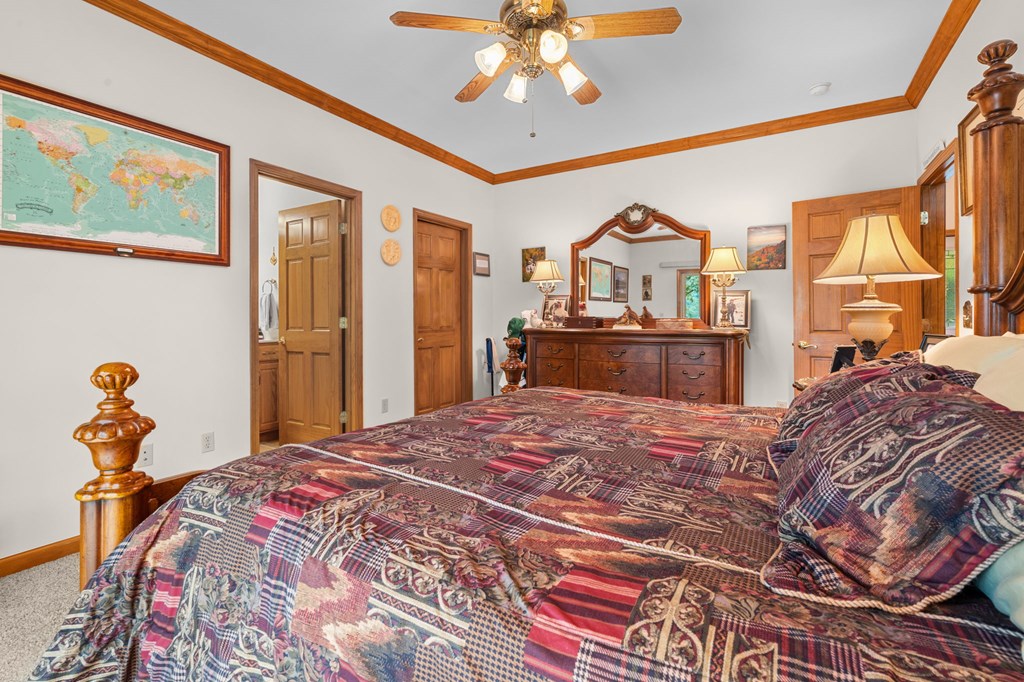 Whittier, North Carolina 28789, United States, 2 Bedrooms Bedrooms, ,2 BathroomsBathrooms,Residential,Active,179443