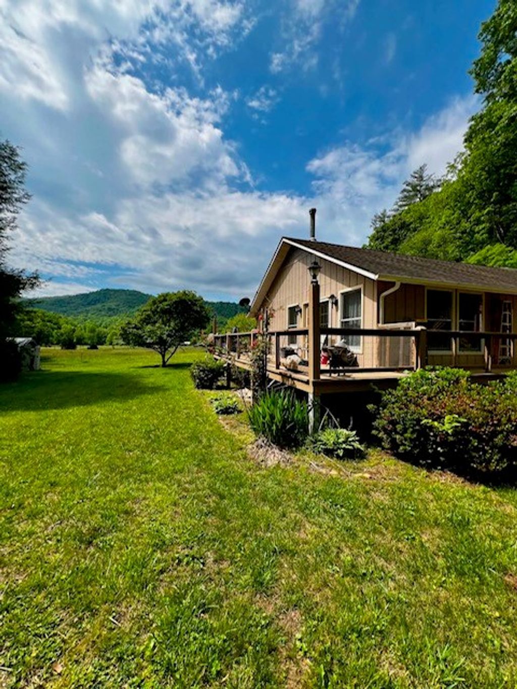 Photo of 85 Sidco Lane, Cullowhee, NC 28723 (MLS # 26047263)