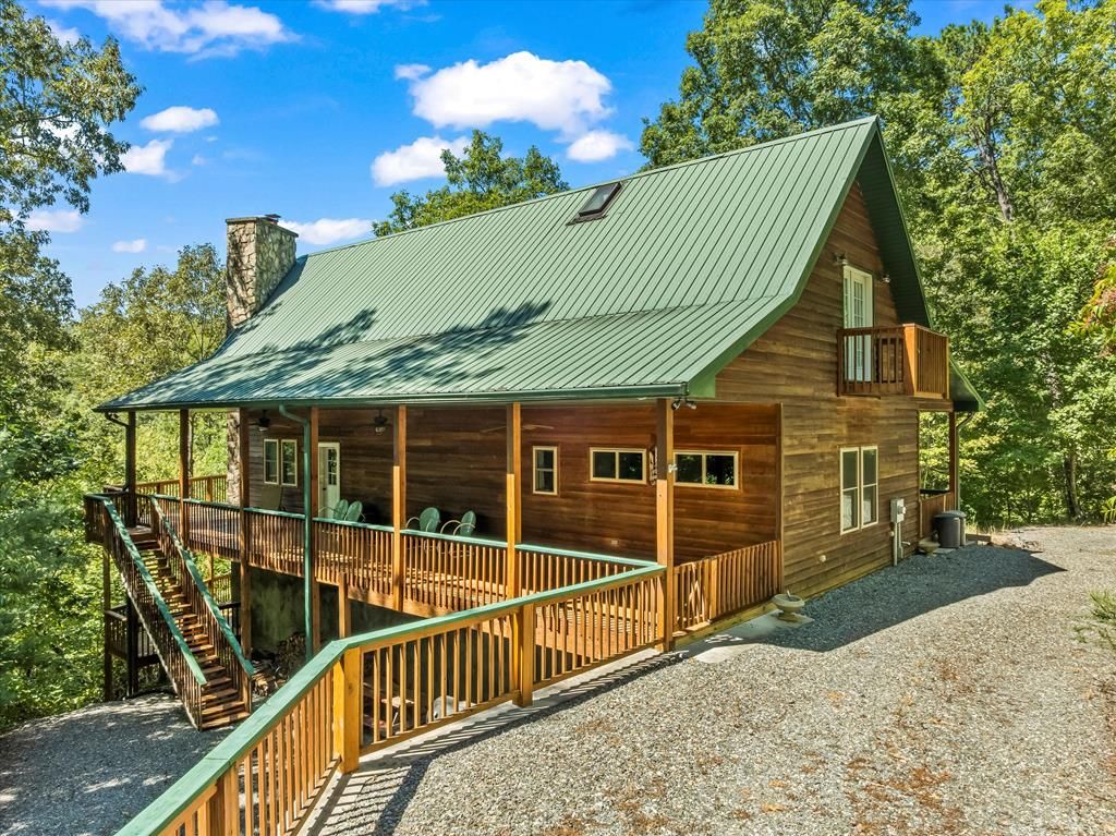 Photo of 461 N. Mallard Cove, Almond, NC 28702 (MLS # 26041996)