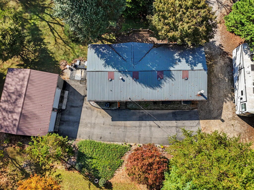 124 Spring Valley Ln