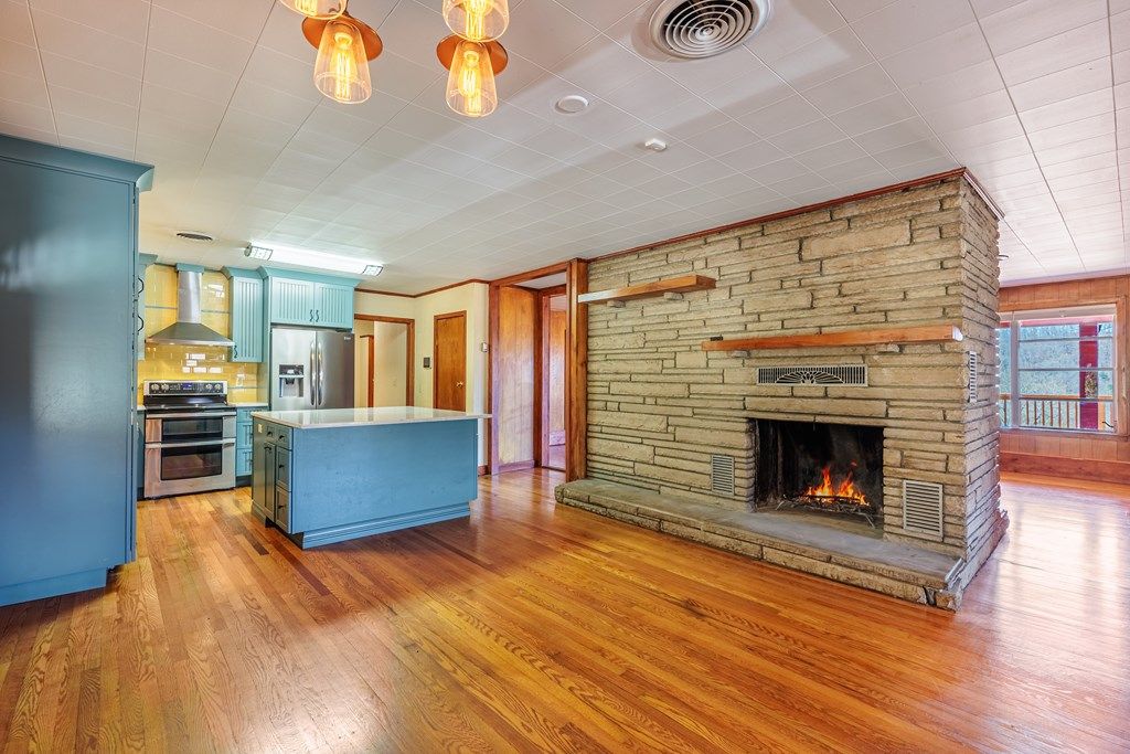 Photo of 300 Arlington Ave, Bryson City, NC 28713 (MLS # 26046803)