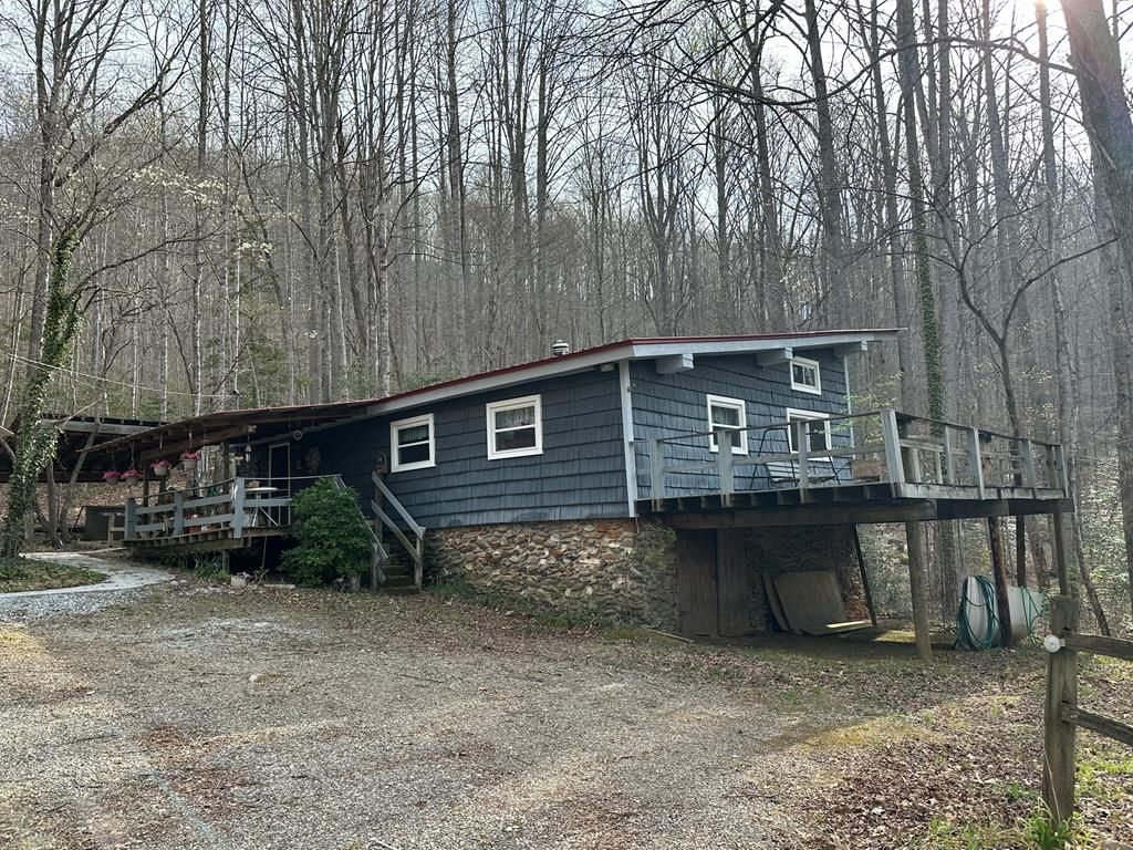 Photo of 440 Holly Falls Lane, Sylva, NC 28779 (MLS # 26046812)