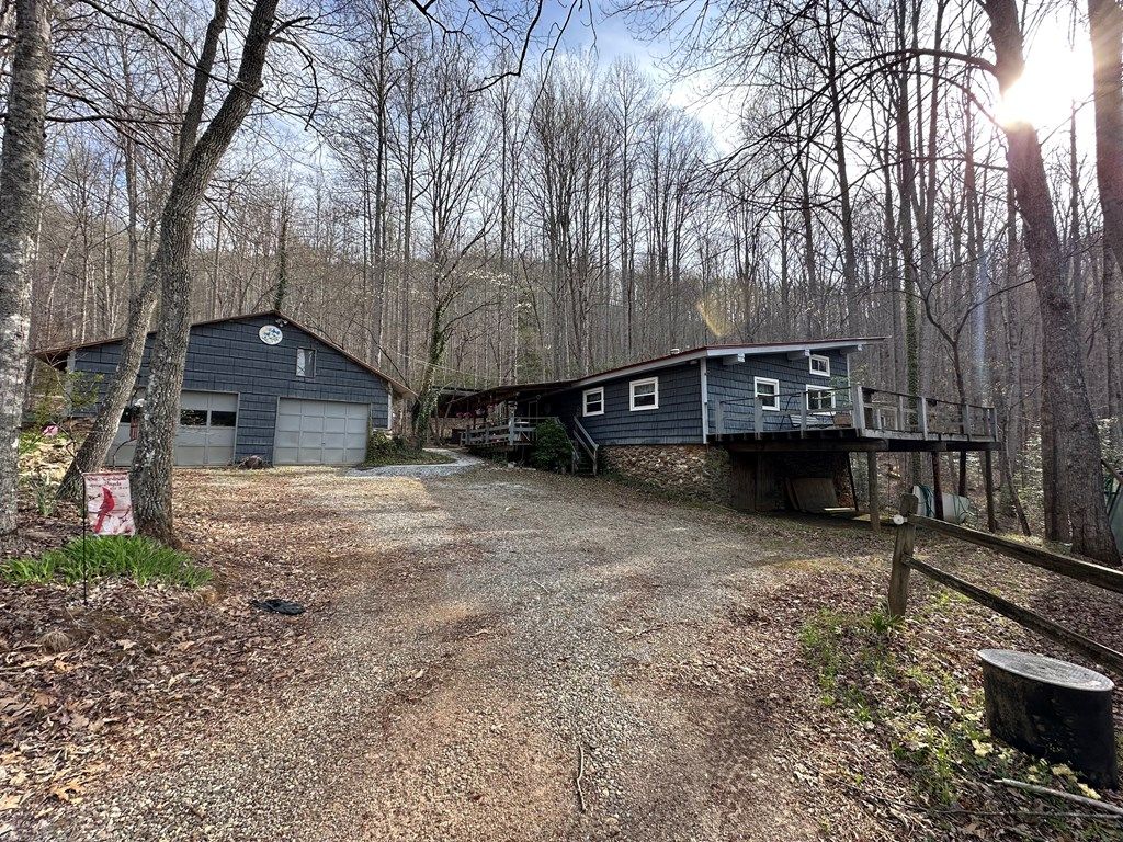Photo of 440 Holly Falls Lane, Sylva, NC 28779 (MLS # 26046812)