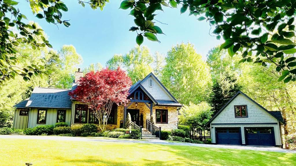 Photo of 1109 Links Drive, Cashiers, NC 28717 (MLS # 26047298)