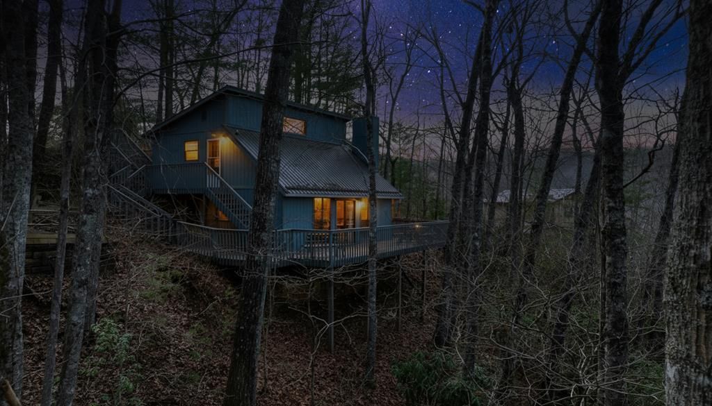 Photo of 319 Pine Ridge Trail, Almond, NC 28702 (MLS # 26043183)
