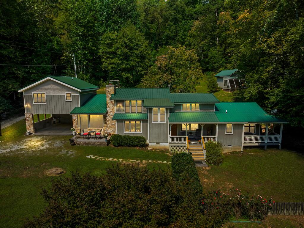 Photo of 137 Everet Jenkins Road, Robbinsville, NC 28771 (MLS # 26048536)