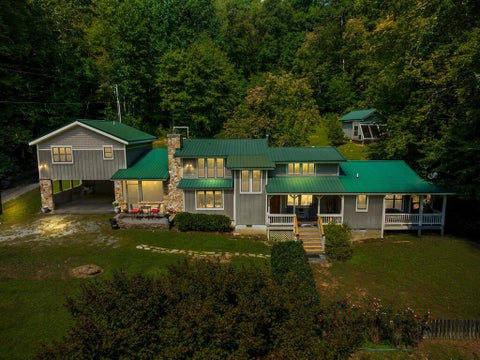 Photo of 137 Everet Jenkins Road, Robbinsville, NC 28771 (MLS # 26048536)
