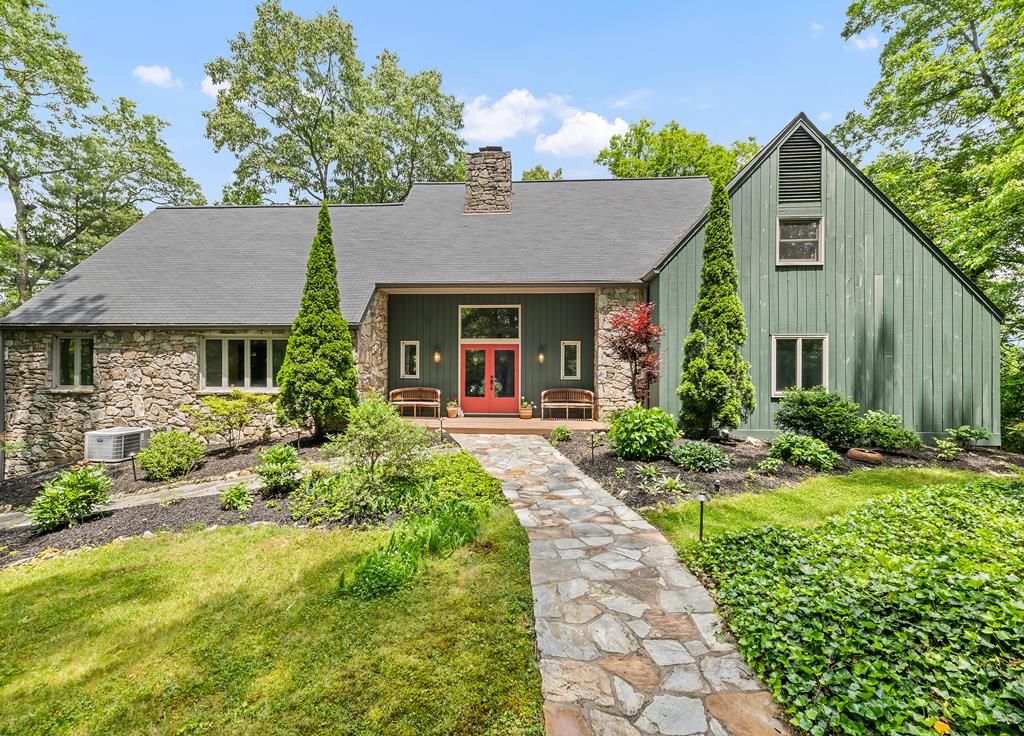 Photo of 3091 Us Highway 441 S, Sylva, NC 28779 (MLS # 26047421)