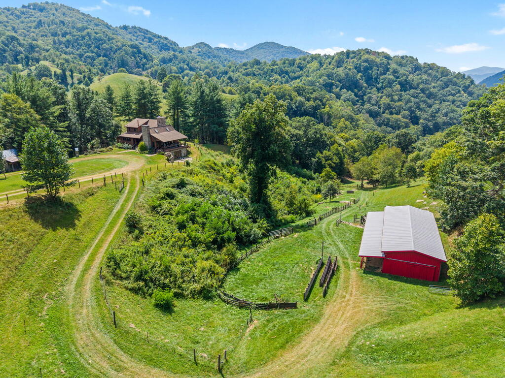 3570 Crabtree Mountain Road