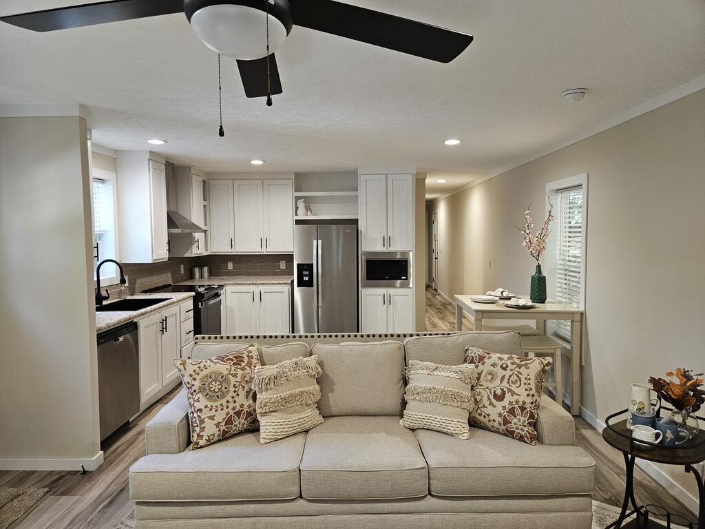 521 Carolina Village Circle