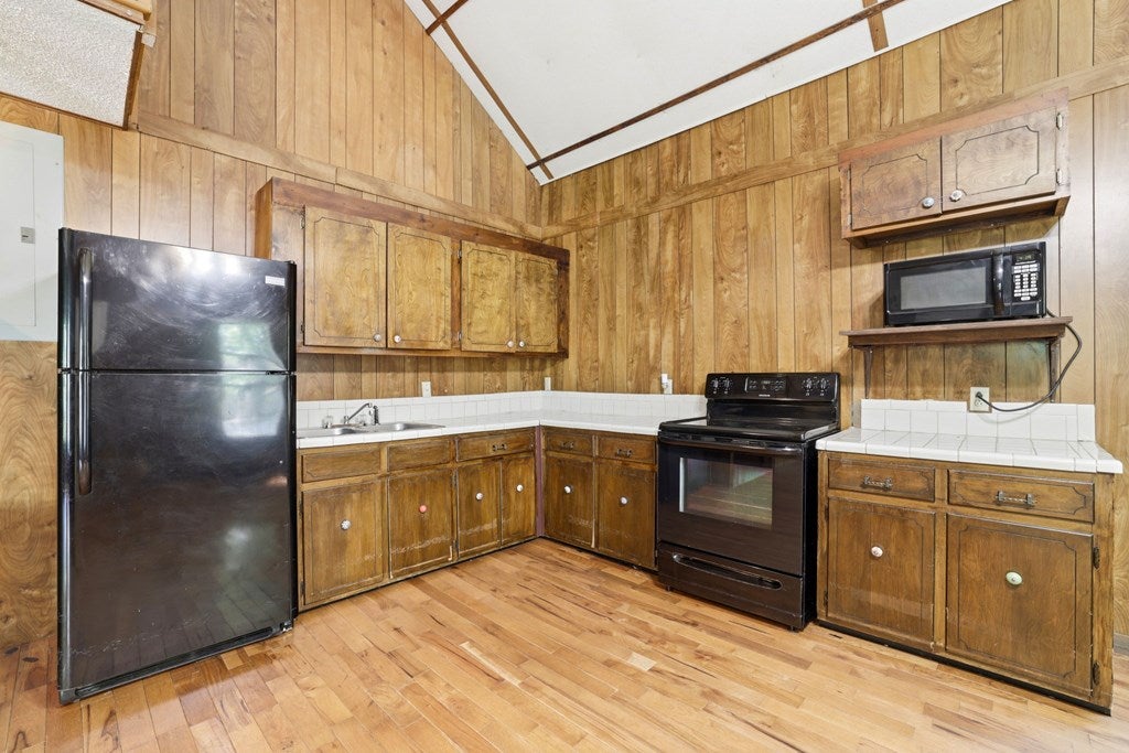 105 Hidden Hollow Lane