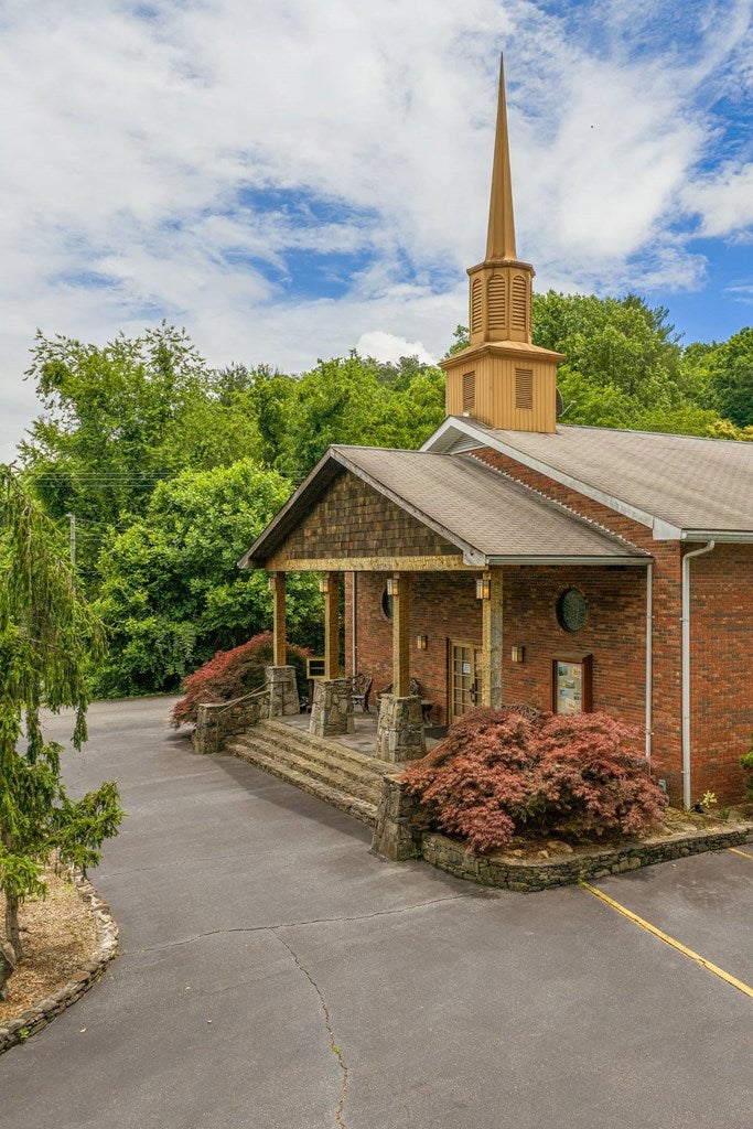 1127 Franklin Grove Church Rd