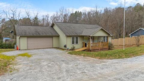 Photo of 10 W. Trimont Drive, Franklin, NC 28734 (MLS # 26043099)