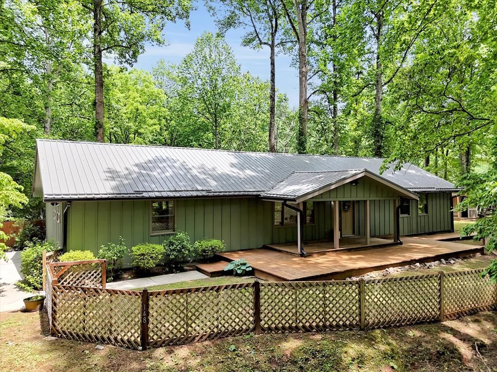 Photo of 148 Cross Stitch Mountain Rd, Sylva, NC 28779 (MLS # 26047638)