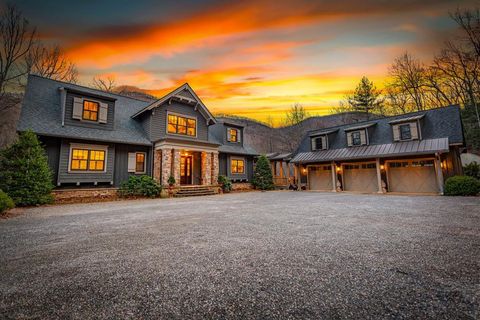 490 Red Wolf Run Franklin NC 28734